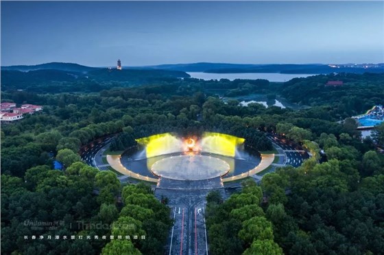 科技的力量+人性的溫度+審美的極致=燈光秀大受歡迎01